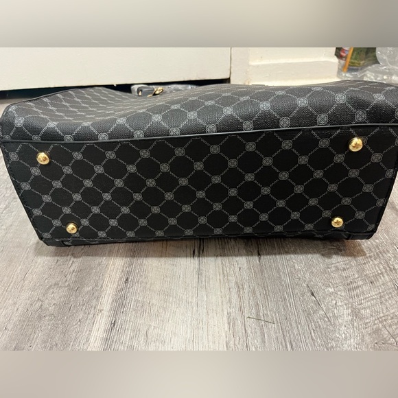 NWOT 3 Piece Purse Set - Picture 2 of 16